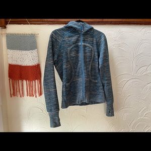 Lulu Lemon Scuba Fleece, Size 10, Heather Blue